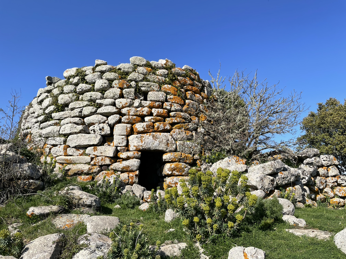 Nuraghe in pietra nei dintorni di Santu Lussurgiu